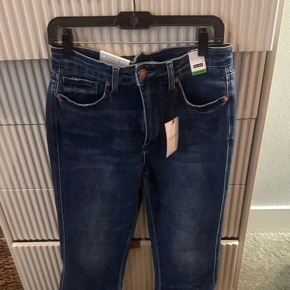 Judy Blue Dark Wash Flare Jeans - Picture 1 of 6